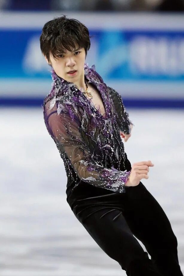 Чха джунхван корейский фигурист. Корейские фигуристы. Корейские фигуристы. Ю ён фигурное катание. Корейские фигуристы.