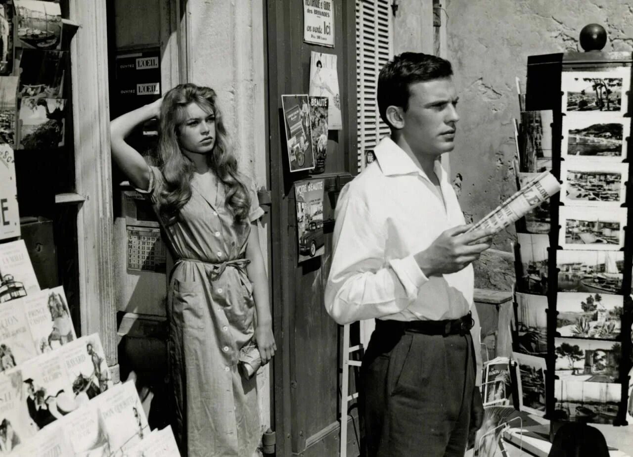 Бриджит бардо и бог создал женщину 1956. Бог создал бриджит бардо. Брижит бардо и бог создал женщину. Бог создал бриджит бардо. Брижит анн-мари бардо и бог создал женщину.