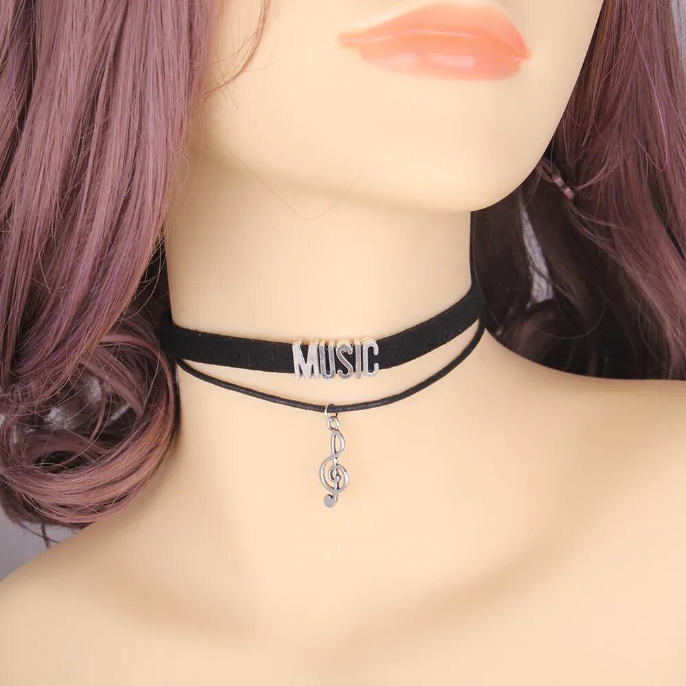 Чокер песня. Черные Чокеры дерзкие. Choker put.