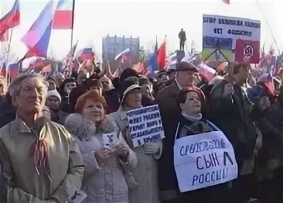 Где 23 февраля состоялся митинг народной воли. Фотография митинга народной воли в Севастополе 23 февраля 2014 года,. Картинки с митинга народной воли в Севастополе 2014 года.