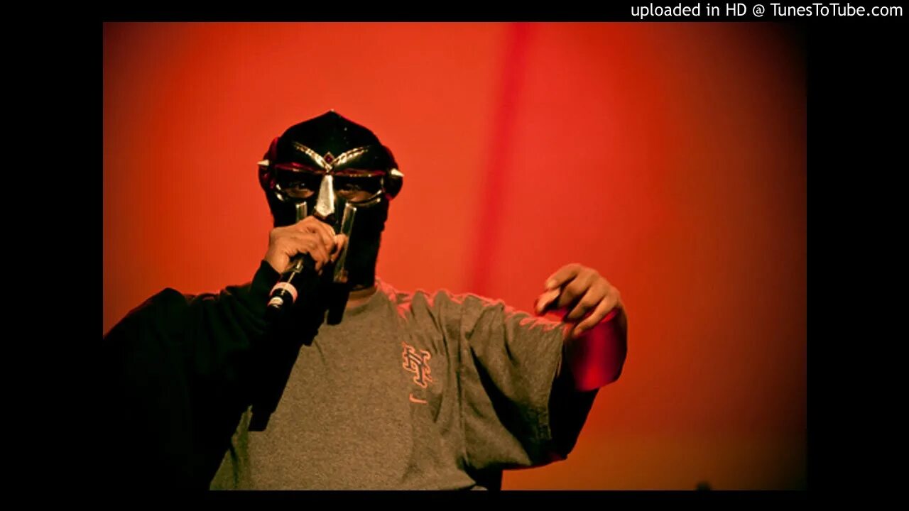 Mf doom сын. Mf doom. shein mf doom. mf doom 2004.