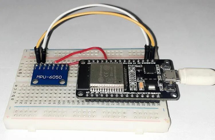 Esp32 sensor. Esp32 mpu6050. esp8266 mpu-6050. esp32 mpu6050 oled. датчик mpu6050.