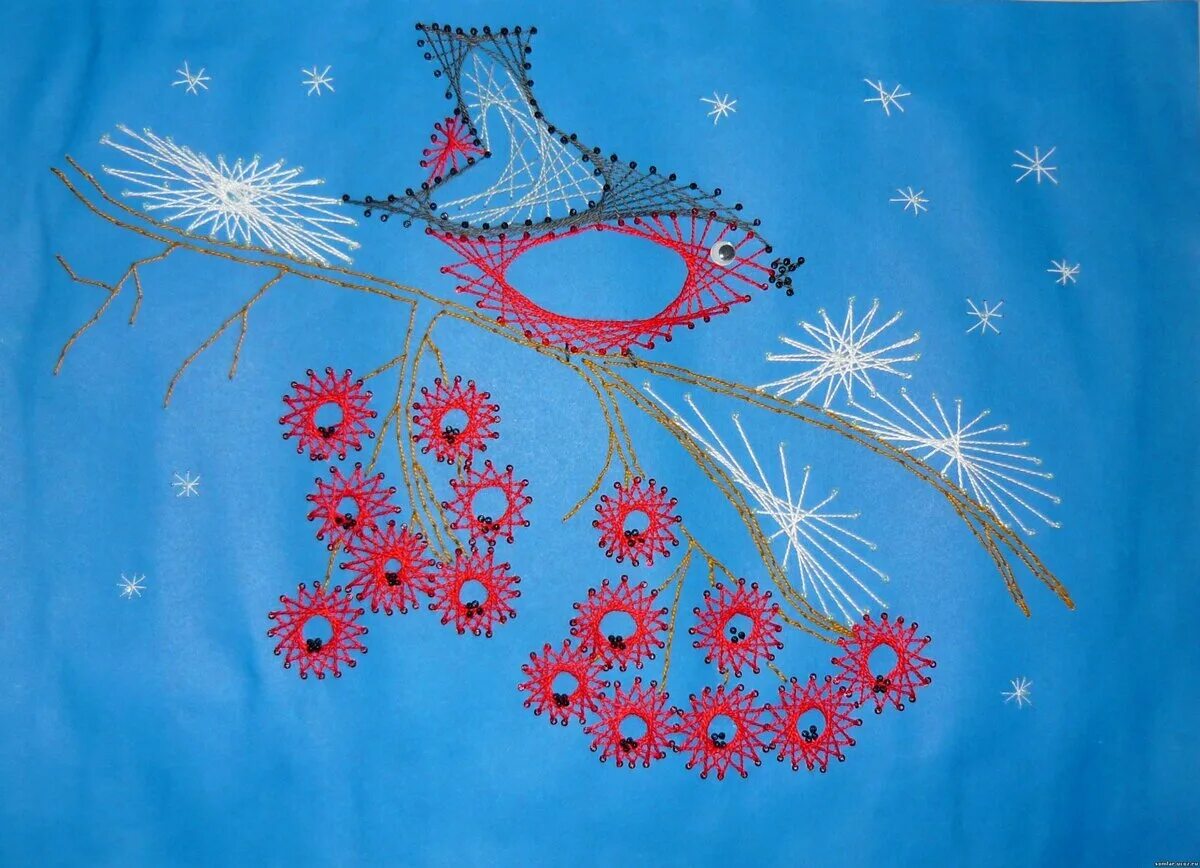 Ниткография снегири. Техника нитяной графики изонить. Работа в технике изонить. Работа в технике изонить. Техника изонити для начинающих.