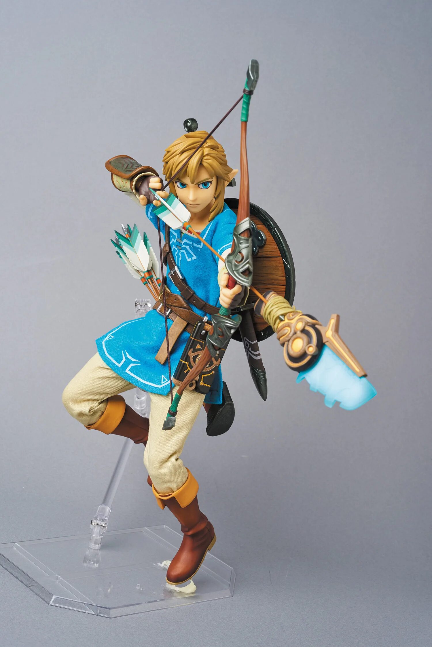 Detail link use. Линк Breath of the Wild. Линк Зельда фигурка. Amibo Zelda Breath of the Wild link. The Legend of Zelda Breath of the Wild фигурки.