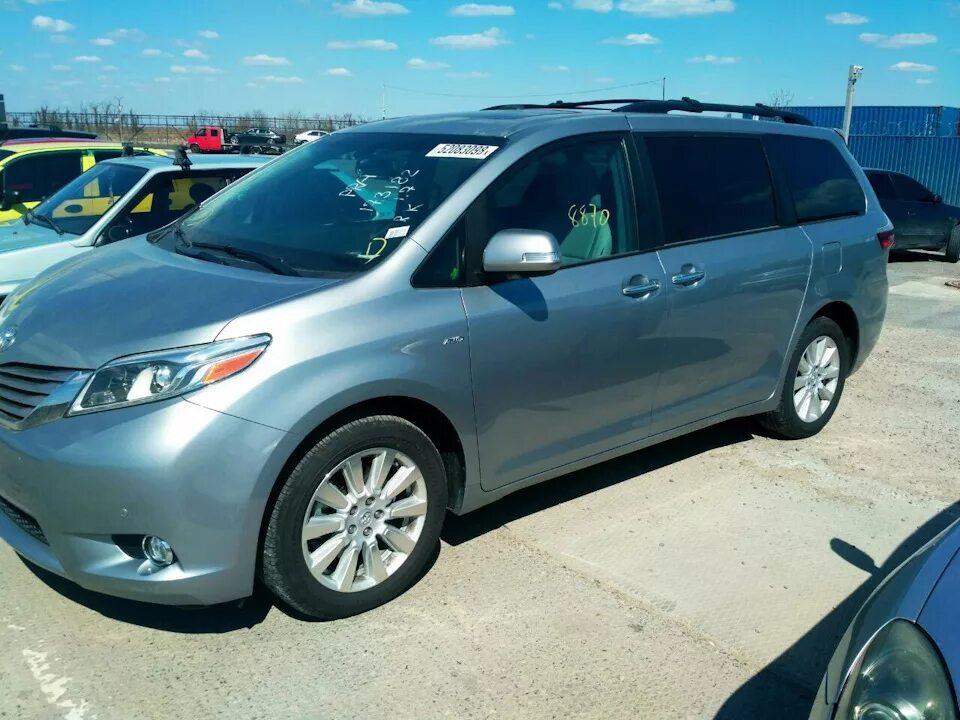 Тойота альфард 7 местная. Авито авто с пробегом 7 местные. Форд галакси 2006. Опель зафира 2007. Opel zafira b (2005–2008).