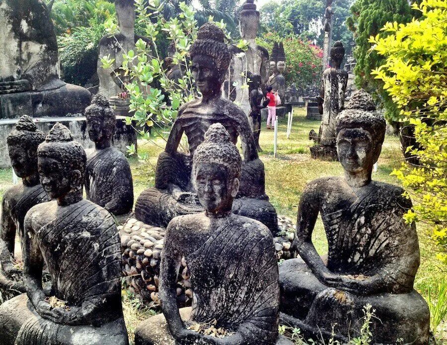 Парк 200 Будд, Лаос. Будда парк в Лаосе. Парк грешников Таиланд. Буддизм в Лаосе.