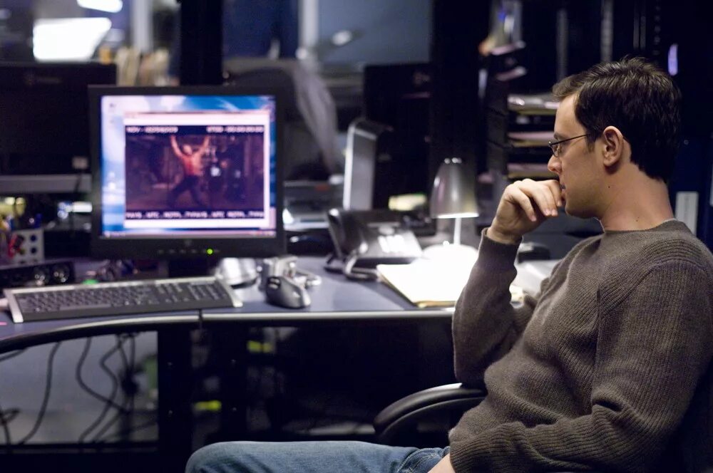 Дайан лэйн кадры из фильмов. Не оставляющий следа. Сериал женщина агент фбр. Не оставляющий следа фильм 2008. Дайан лэйн фбр.