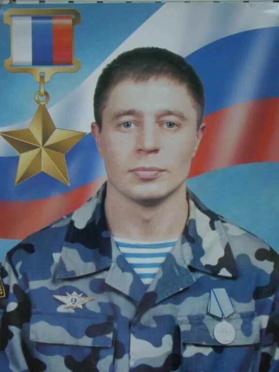 Закирова ильфата индулисович. Ильфат закиров. Ильфат закиров герой россии. Ильфат закиров герой. Ильфат закиров ижевск.