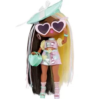 Tweens Series 4 Fashion Doll Darcy Blush). 