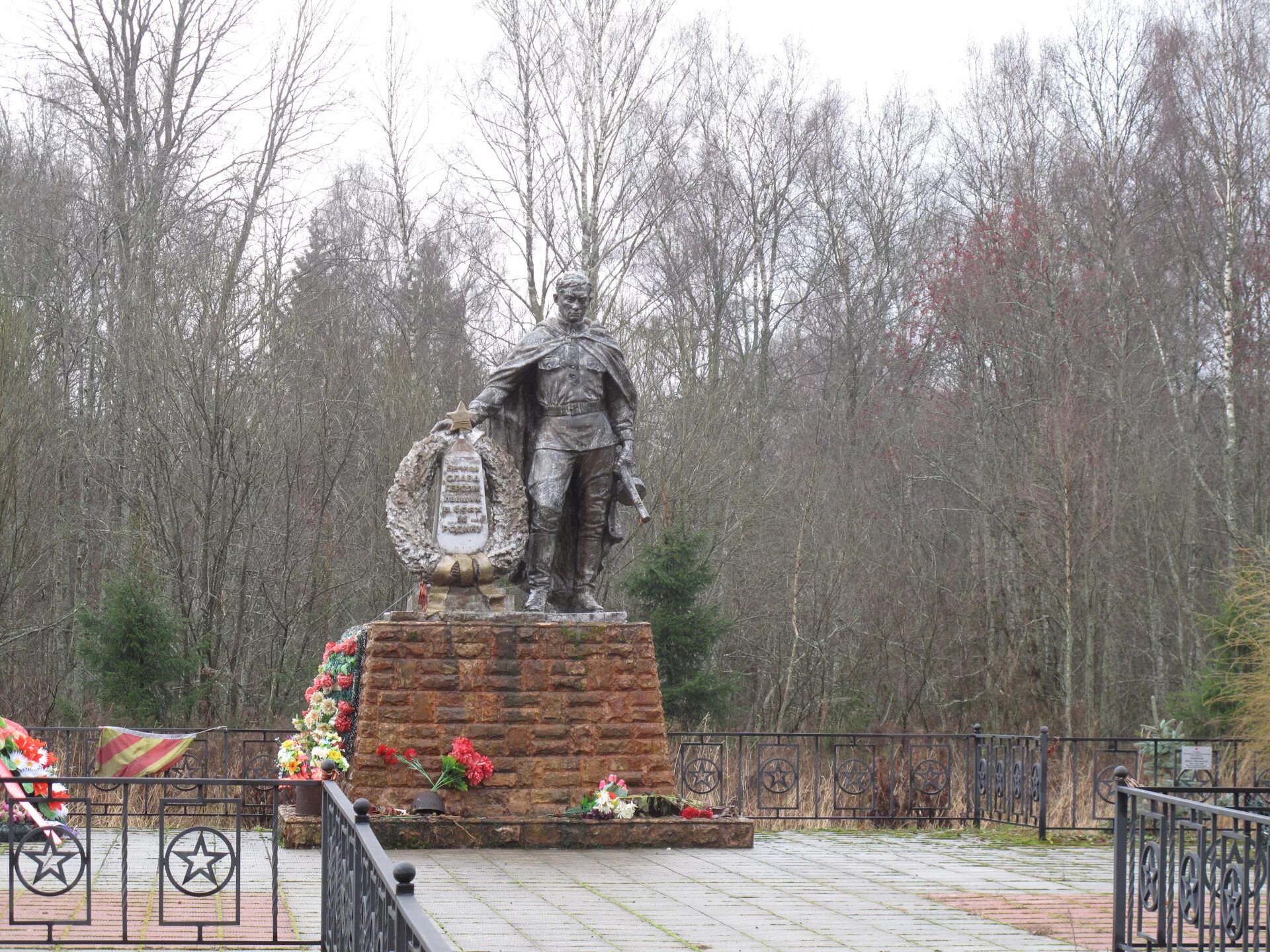 Погода смоленская область пречистое. Пречистое Гагаринский район. Самуйлово-Пречистое. Пречистое мемориал. Пречистое Ярославская область.