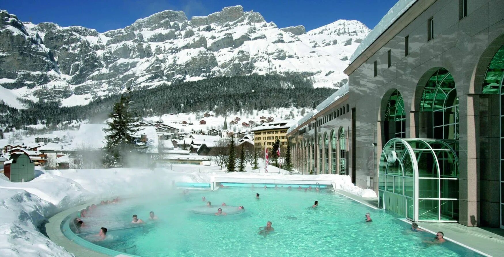 Лейкербад Швейцария термальные источники. Бани Лейкербад Швейцария. Австрия спа курорты термальные. Баден-Баден термальные источники.