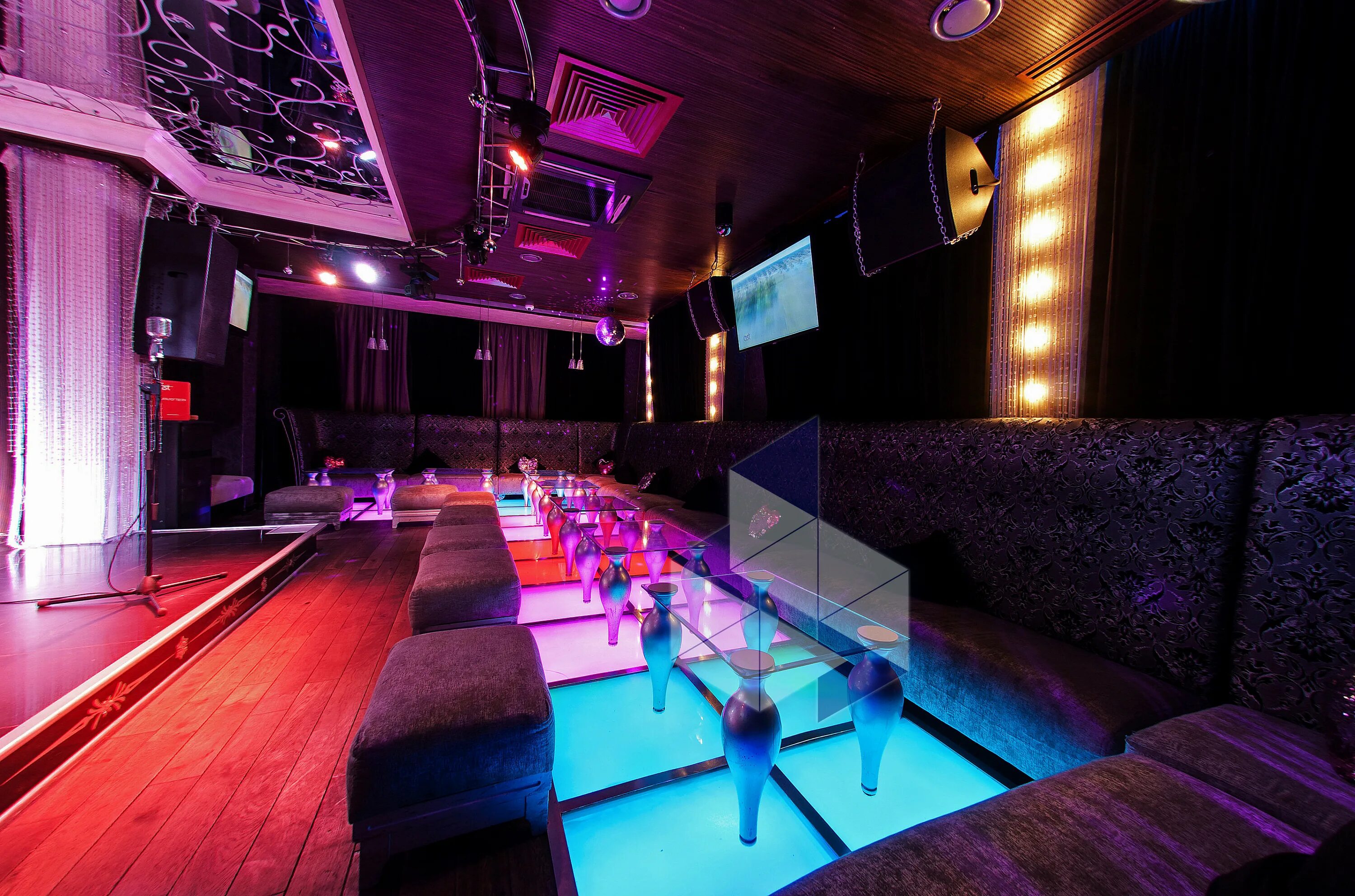 Караоке вишня. Клуб 13. Вишневая 13 караоке. Караоке вишня. Вишневая 13 караоке.