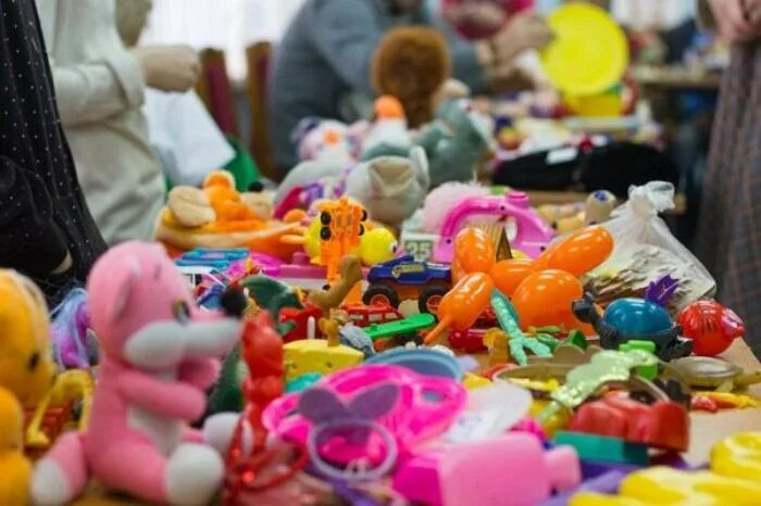Игрушка "автомат". Игрушка "автомат". Обмен на большую игрушку. Игрушка "автомат". Большие автоматы с игрушками.