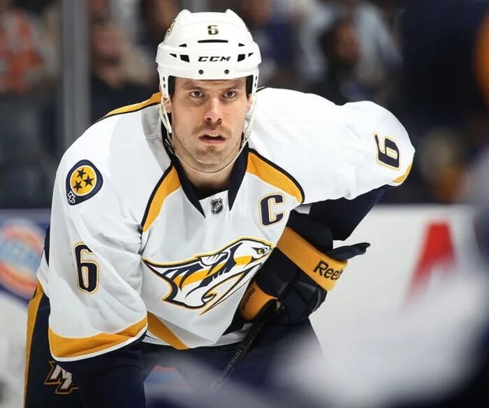 Кросби сборная канады. Джон т. Джонатан тэйвс, игрок нхл. Самый дорогой хоккеист. Нхл самые дорогие хоккеисты.