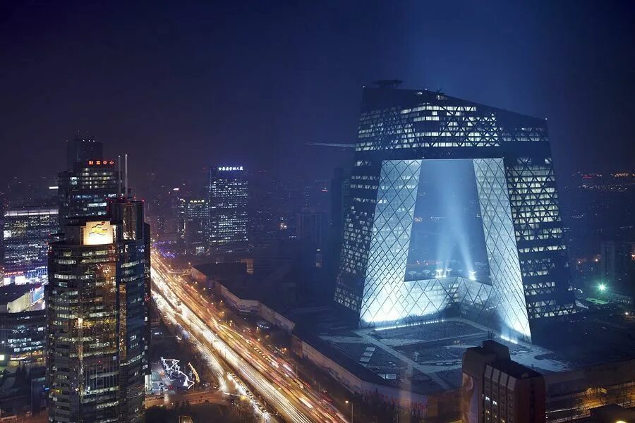 Здание cctv в пекине. Штаб-квартира cctv (центральное телевидение китая). Здание cctv в пекине. Здание cctv в пекине. Штаб-квартира центрального китайского телевидения cctv в пекине.