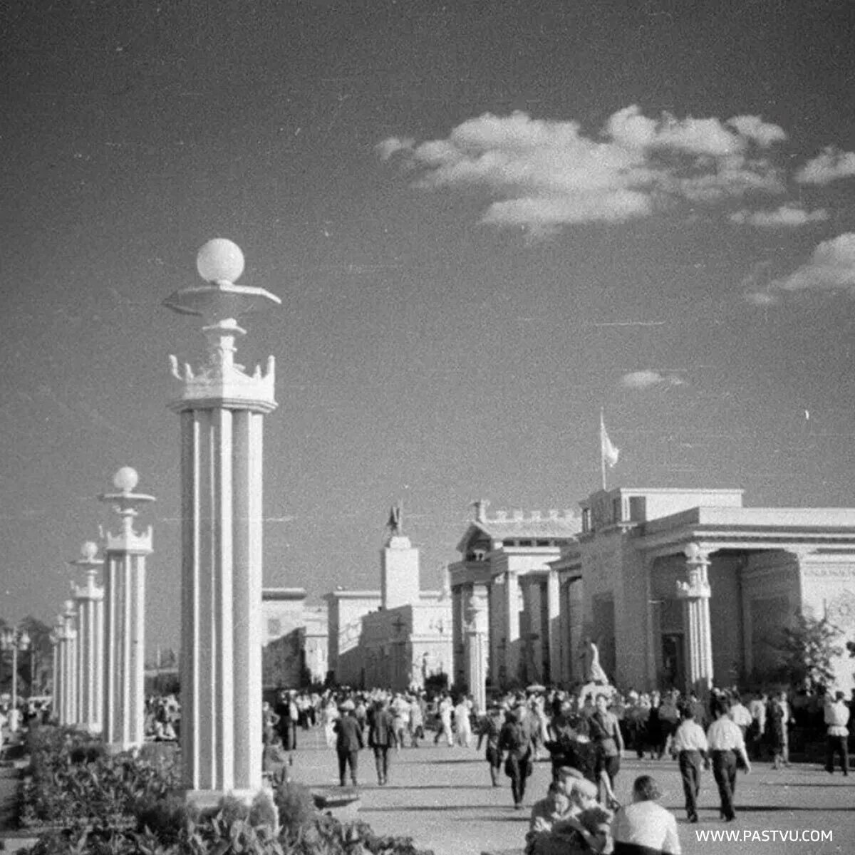 Первый вднх. Главный павильон всхв 1939. всесоюзная сельскохозяйственная выставка всхв вднх. главный павильон вднх 1939. москва, всхв, 1939 год,.