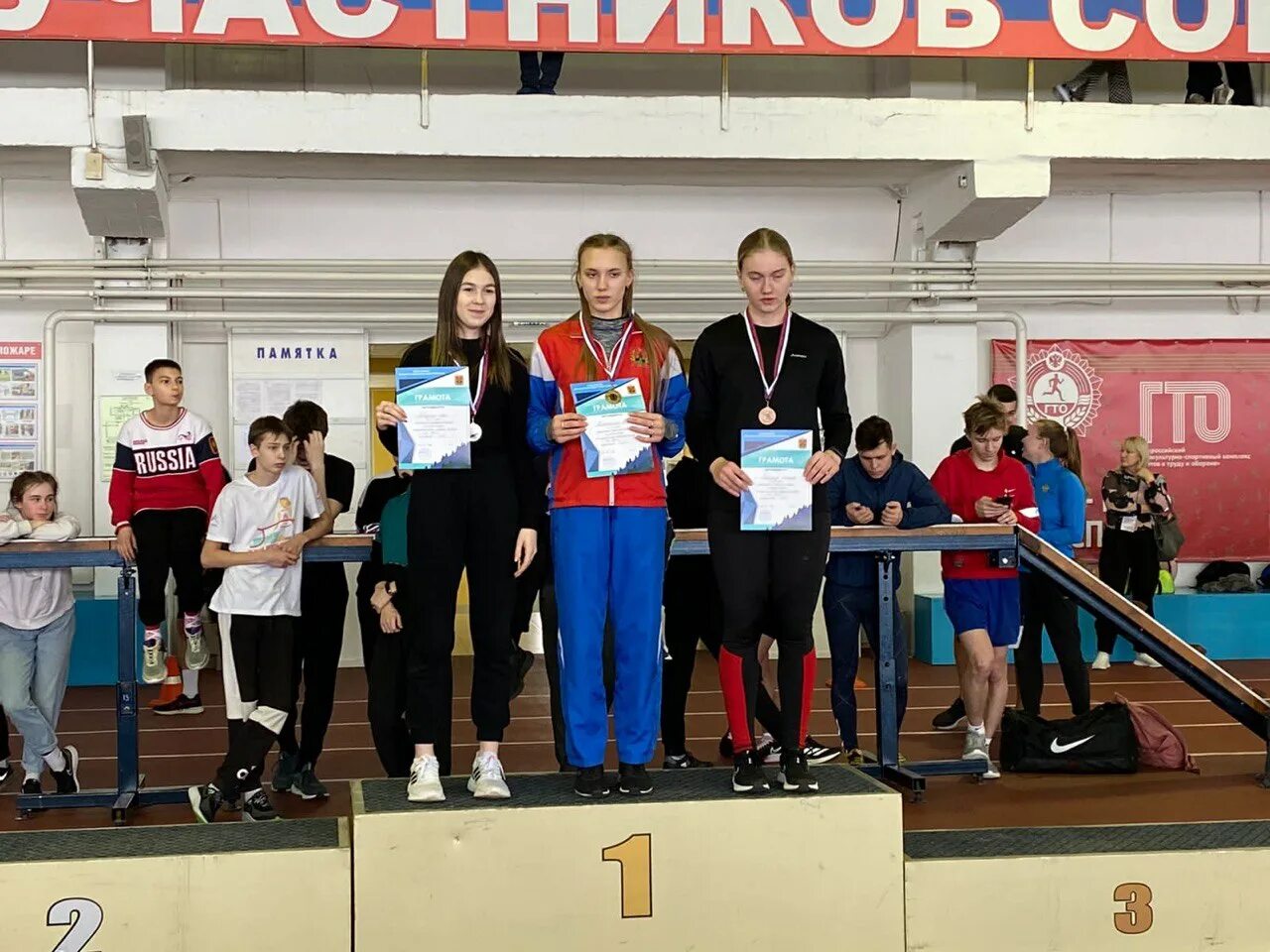 спортивная школа имени макарова г белово. дюсш легкая атлетика.