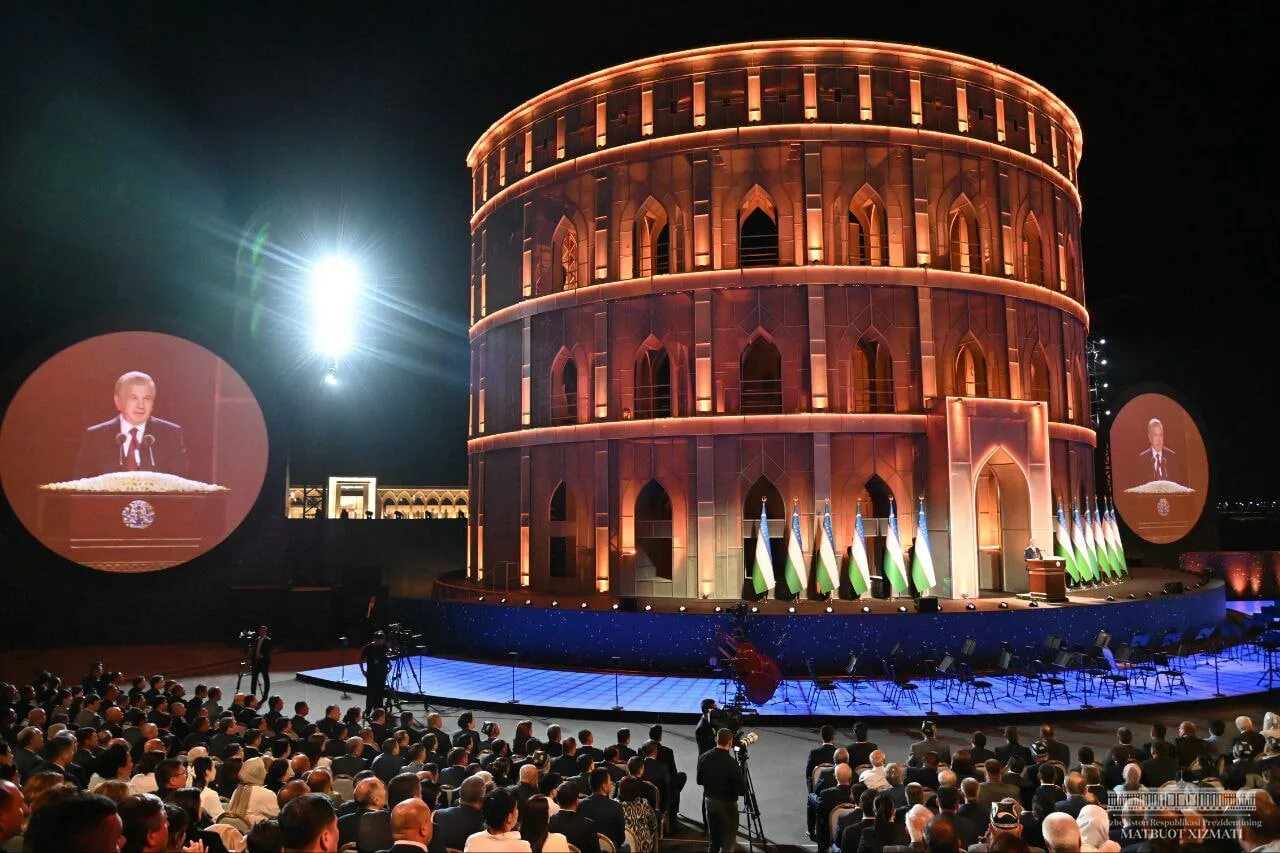 Выжить в самарканде на каком канале. Медресе улугбека самарканд внутри. Выжить в самарканде на каком канале. Выжить в самарканде на каком канале. Парк ешлик в самарканде.