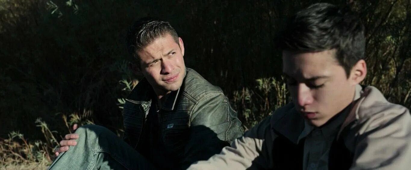 2 против 11. джеффри донован sicario. джош бролин убийца 2. 2 против 11. бенисио дель торо сикарио.