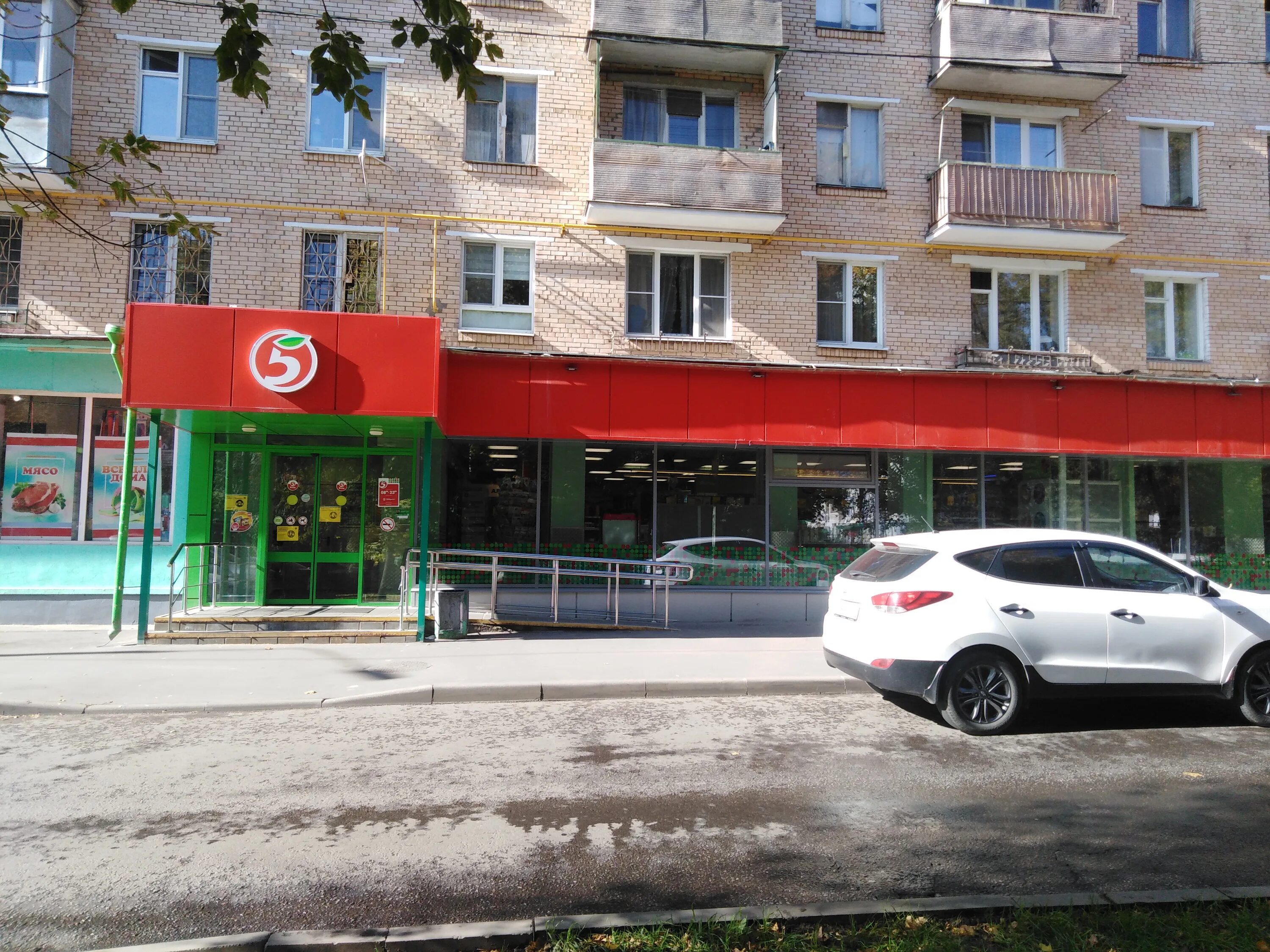 ул. Каховка, 20 строение 1 - Москва нежилое здание