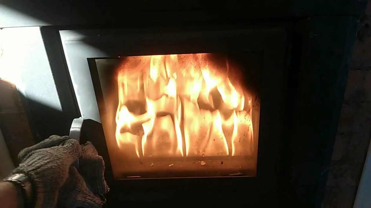 Видео про печку. Видео про печку. Печки лавочки. Видео про печку. Огонь в печи.