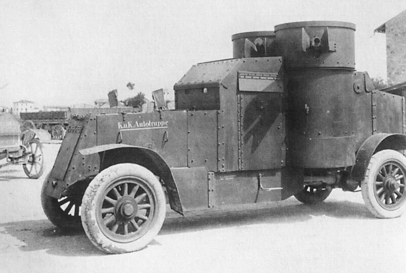 Renault 1914 armoured car. Первая бронированная машина. Броневик руссо-балт тип с. Minerva бронеавтомобиль бельгия. Первая бронированная машина.