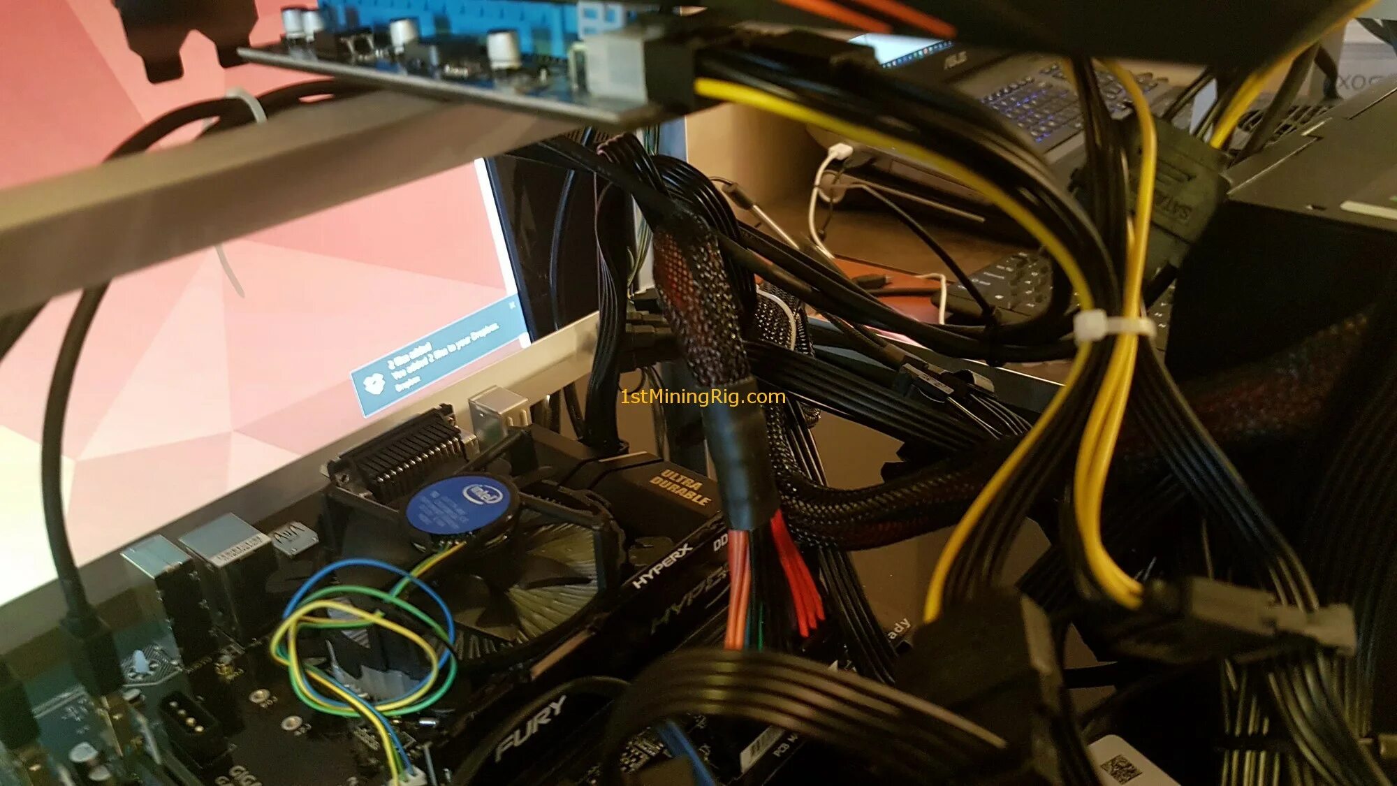 Как подключить видеокарту gtx. Gtx 1070 питание. geforce gtx 1070 mining. разъем дополнительного питания gtx 1070. gtx 1070 6+8 pin для видеокарты.