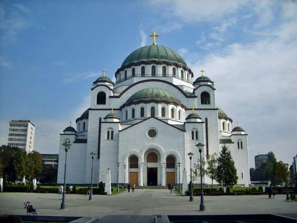Храм святого саввы. Собор в Белграде. Белград главный собор. Храм Святого Саввы на Врачаре.