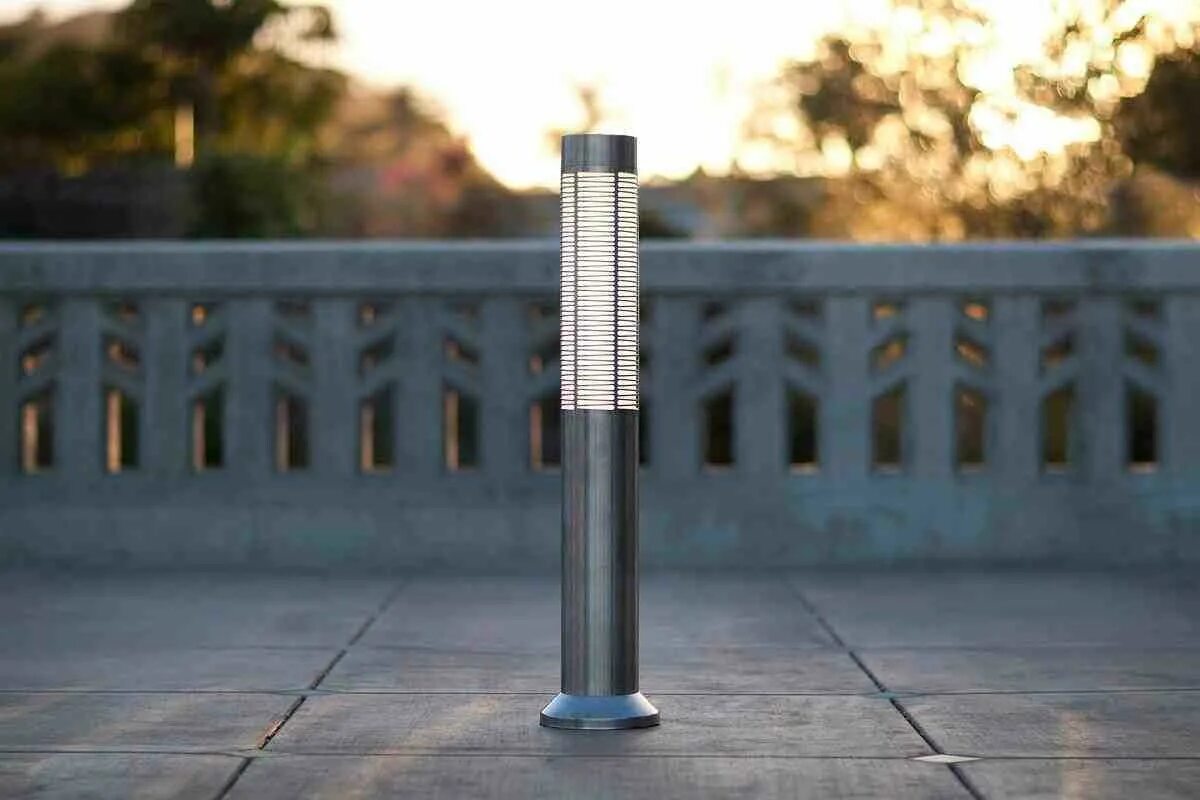 Light column