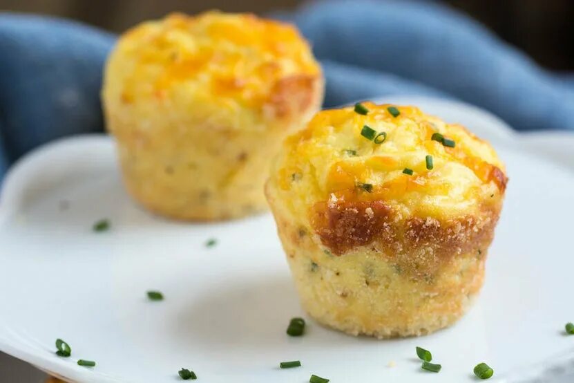 Осталось картофельное. Воздушная картошка. Блюдо из остатков картофельного пюре. Сферы из картофеля воздушные. Осталось картофельное.