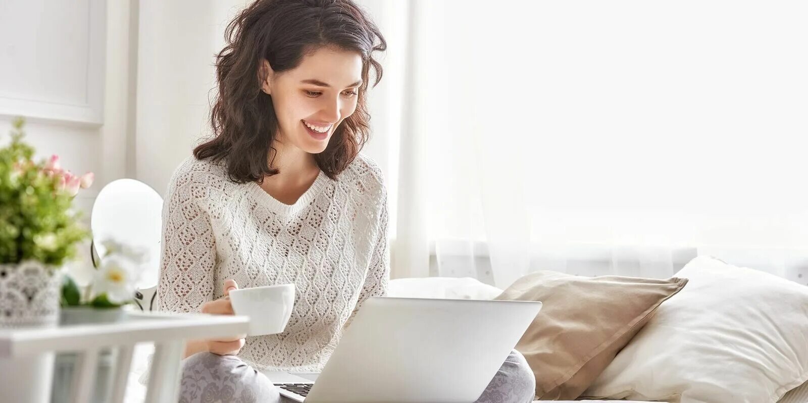 Фотосессия в офисе. Портрет в интерьере. Woman s home. Женщины домашнее. Woman s home.