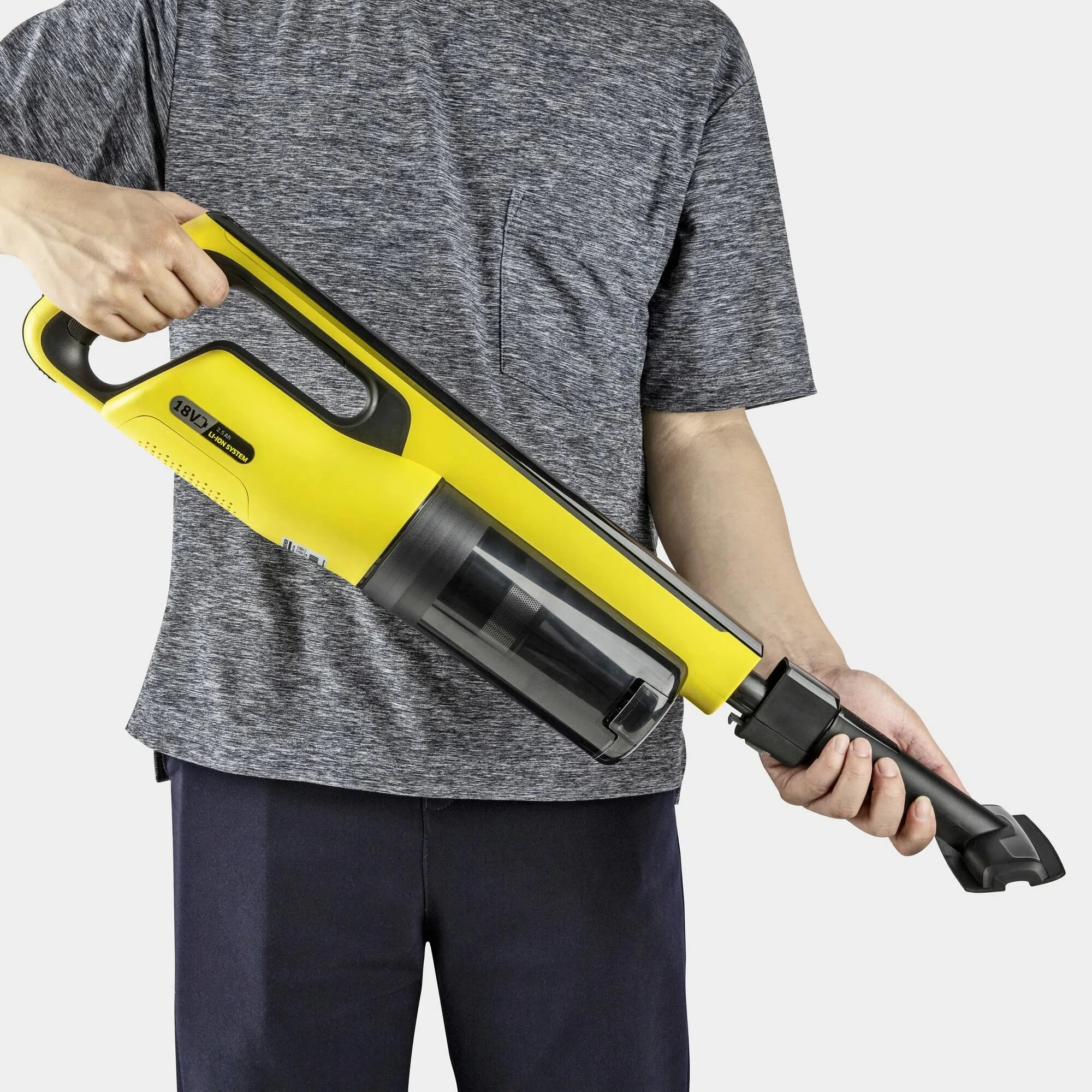 Vc 4 pet. Пылесос Karcher VC 4s Cordless. Karcher VC 4s Cordless Plus. Karcher VC 4 Cordless Plus. Вертикальный пылесос Karcher VC 4 Cordless.