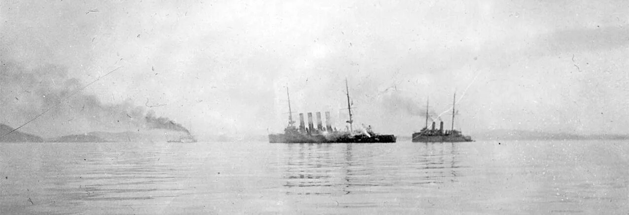 «бой у чемульпо „варяга“ и „корейца“». Гибель крейсера варяг. Бой в чемульпо крейсера варяг и канонерской лодки кореец. Бой крейсера варяг и канонерки кореец. Варяг чемульпо.