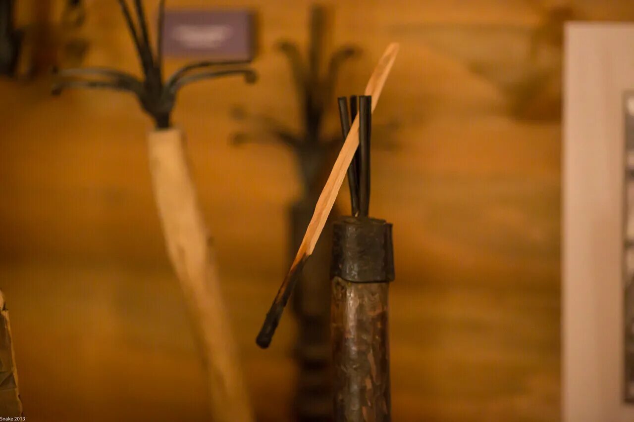 Лучины 3. Лучины 3. Лучины 3. Лучина для освещения. Подставка для лучины в старину.