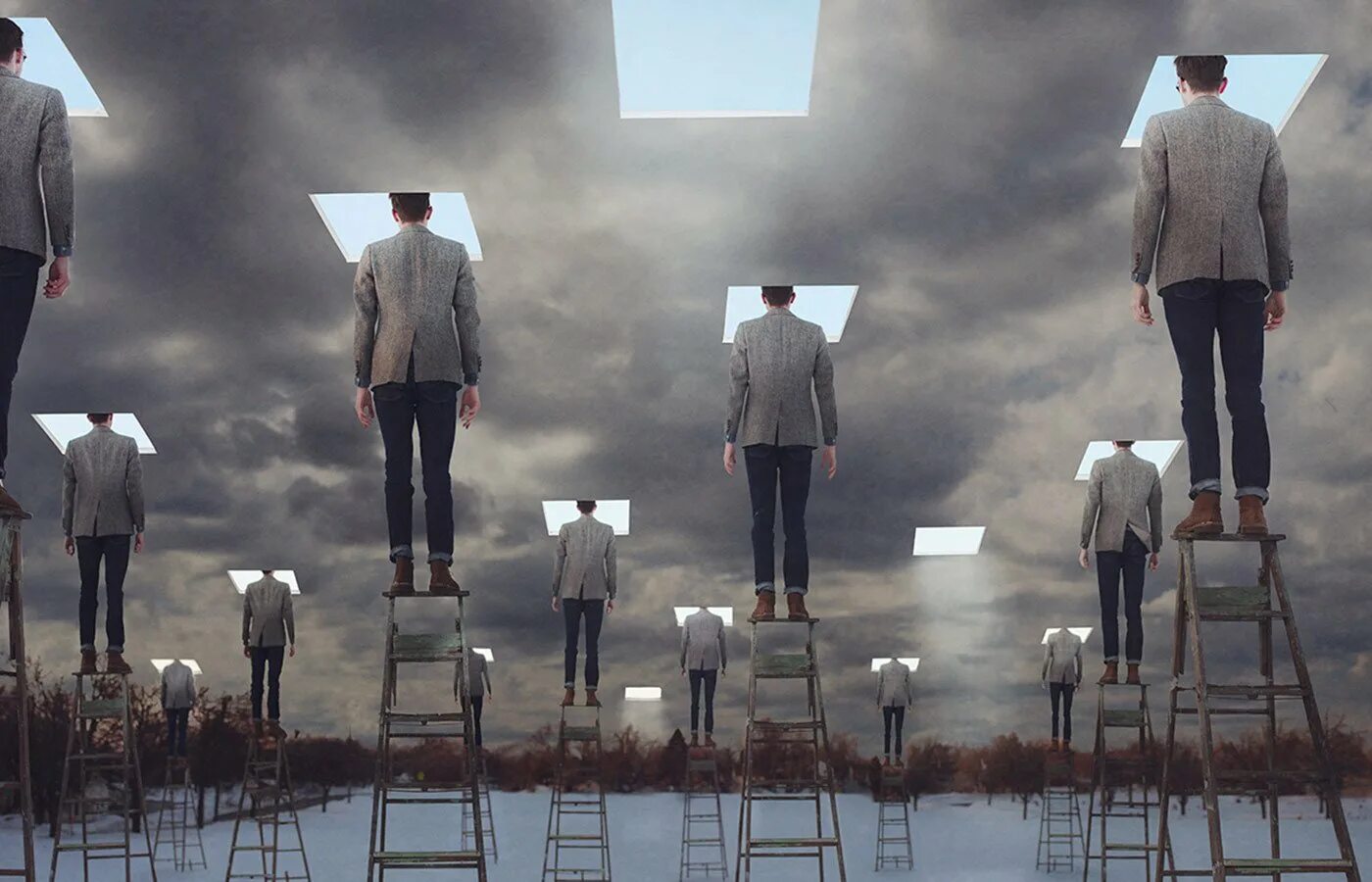 Малкович быть джоном малковичем. Не существует одинаковых людей. Не существует одинаковых людей. Много одинаковых людей. Эволюция мужчин.