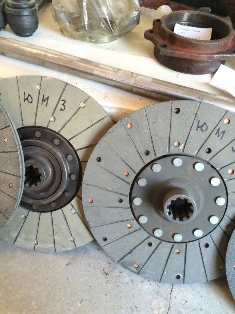 диск сцепления ведомый юмз д-65 45-1604040. диск сцепления эо2626 на мтз. диск сцепления ведомый (жесткий) 45-1604040. диск сцепления юмз-6. диск сцепления юмз 75-1604040.