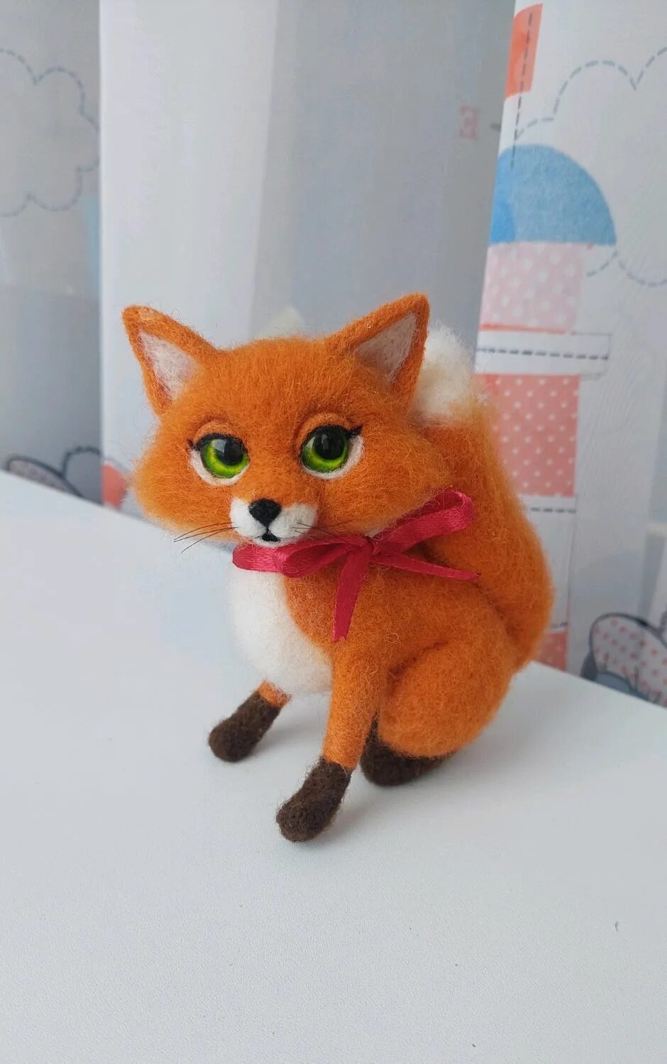 Плюшевая игрушка лисы миниатюрная 3d. Миниатюрная лисичка 5. Корзина с лисичками для миниатюры мк. Мини лиса крючком. Минни и лиса.