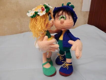 Мальчик связанный крючком