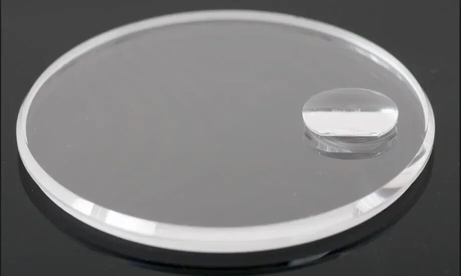 Apple сапфирового стекла