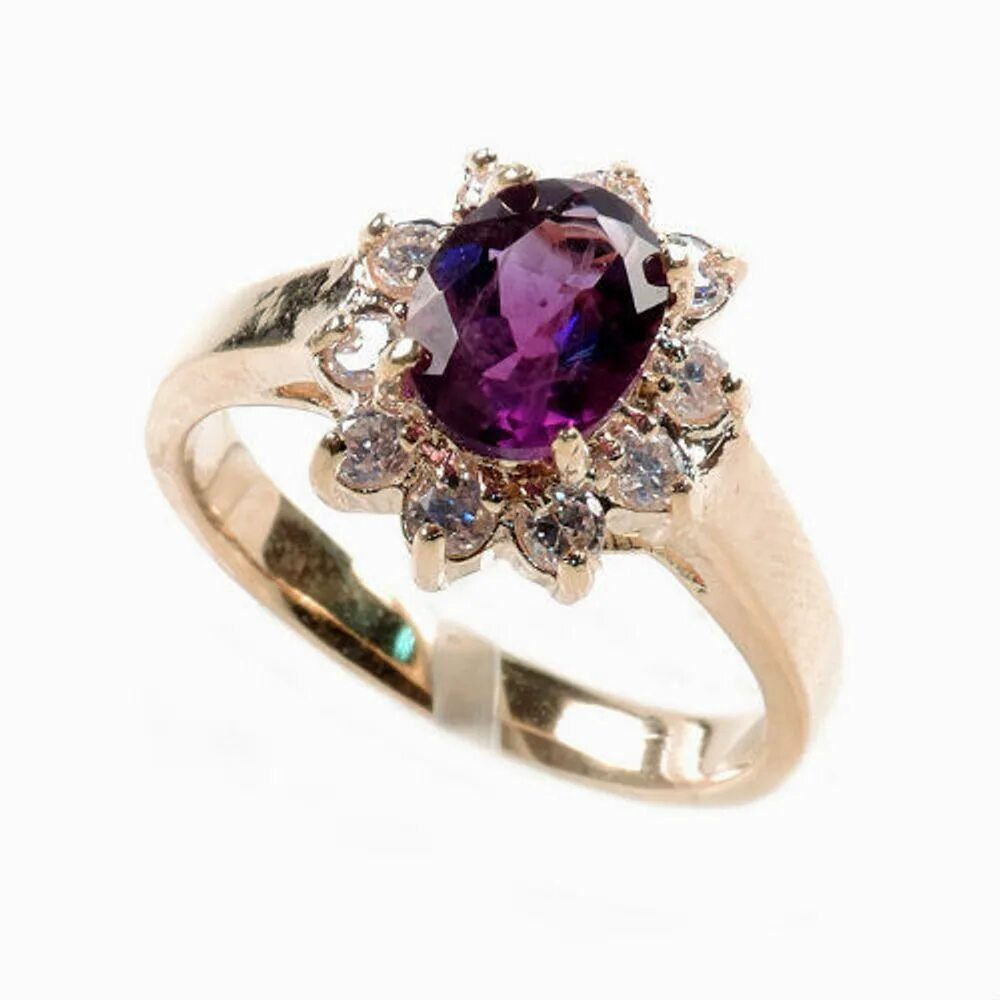 Кольцо 585 аметист и фианитами. Кольцо дорожка с аметистами. Кольцо с аметистом мистик. Соколов кольцо с аметистом. Аметист мистик.