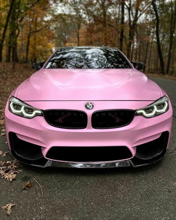 Bmw e60 розовая. Е60 розовый. Розовая бмв 3 е90. Бмв е60 seiken. Бмв е60 розовая.