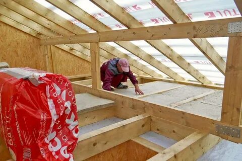 Выбрать утеплитель для чердачного перекрытия