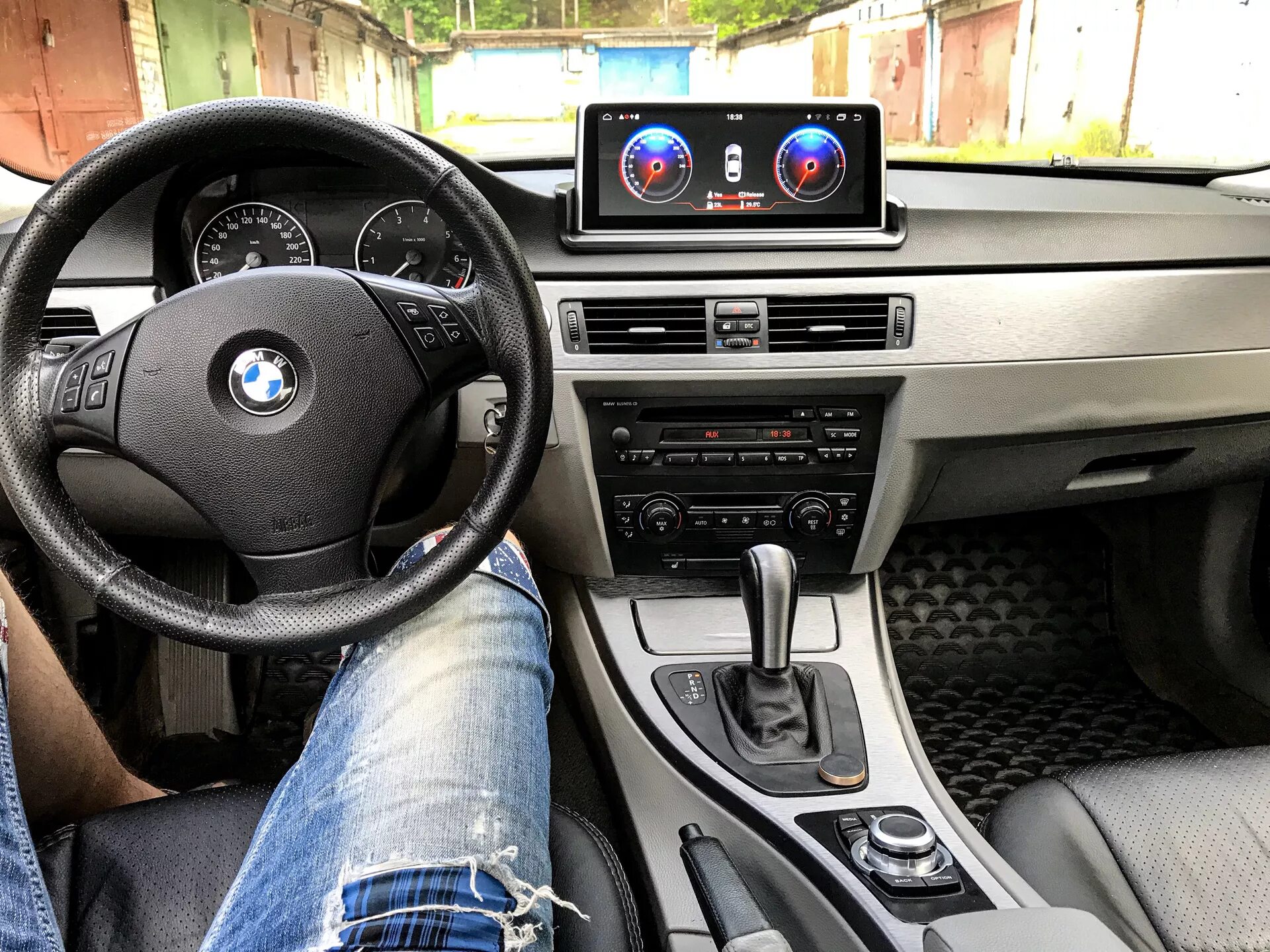 NBT BMW e90. БМВ е90 салон. BMW e90 салон. БМВ е90 NBT. Система е60