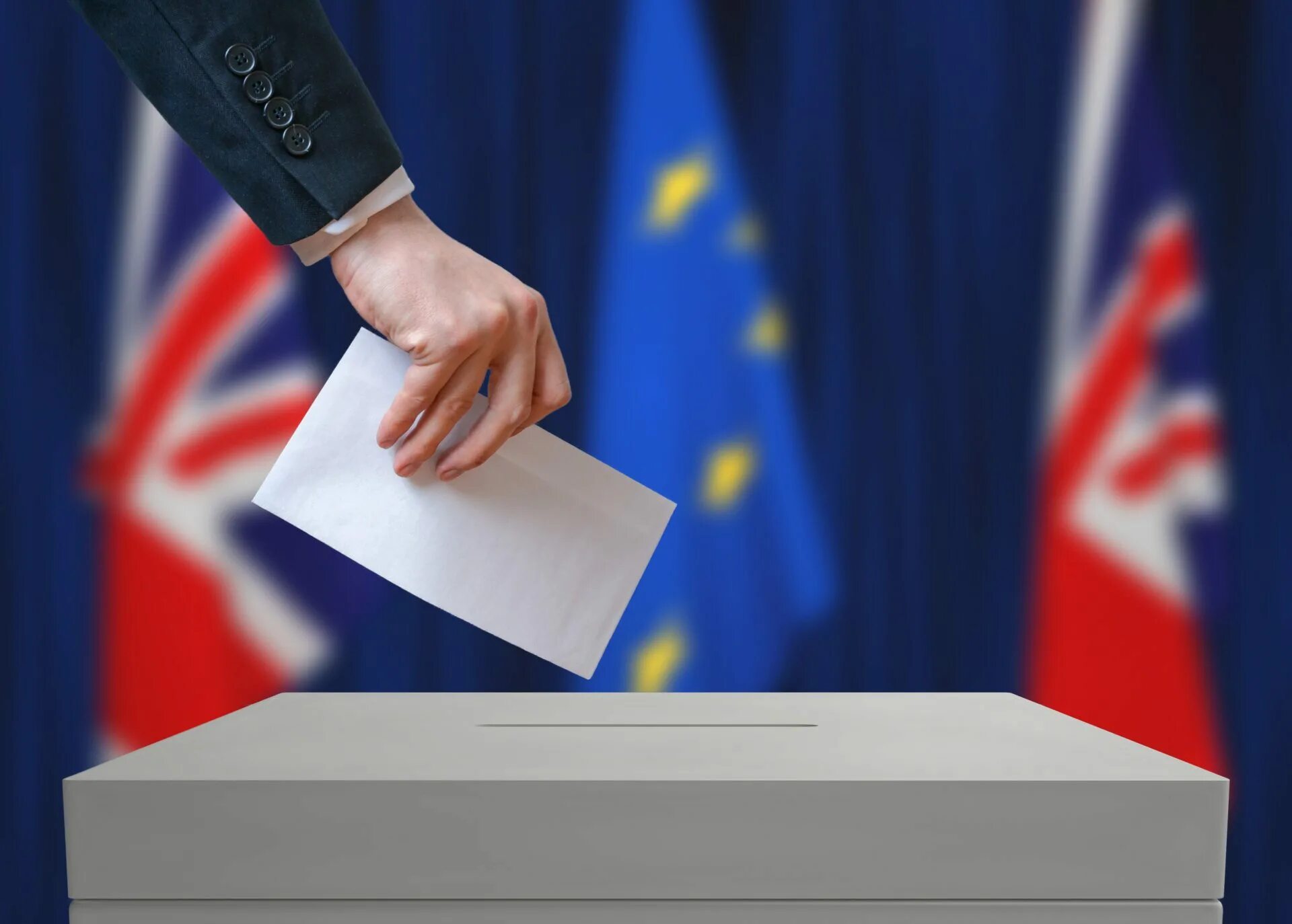 In france they hold elections. Выборы во Франции. Референдум во Франции. Избирательная кампания во Франции. Избирательное право Франции.