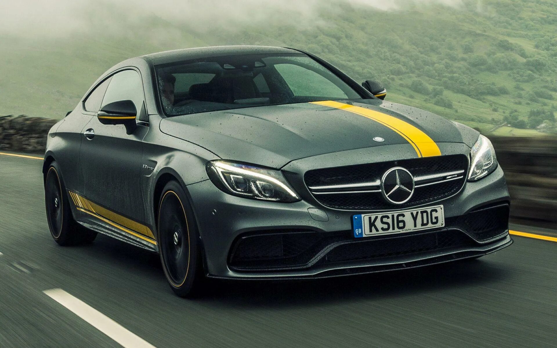 Mercedes amg 63 характеристики