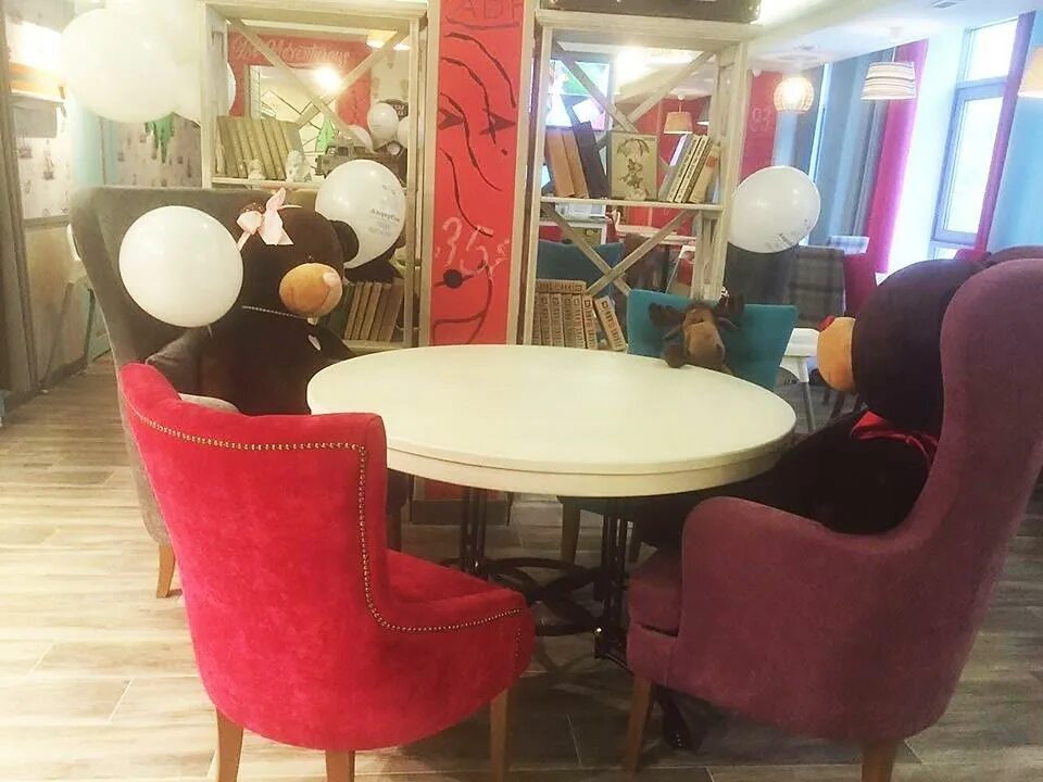 Кафе андерсон нижний. Андерсон кафе нижний. Андерсон тюмень ресторан. Семейное кафе андерсон москва. Кафе андерсон мало ямская часы работы.