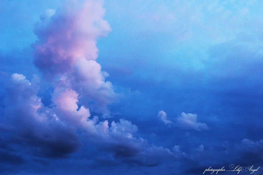 +19 облачно. Облака. Cloud 18. Небо облака в июне. Фигура облако.