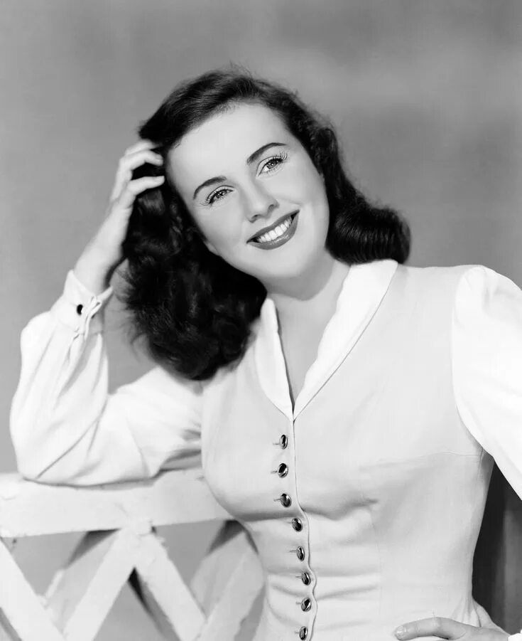 78 RPM - Deanna Durbin - Perhaps (from the film 'Nice Girl?' (1941) - YouTube