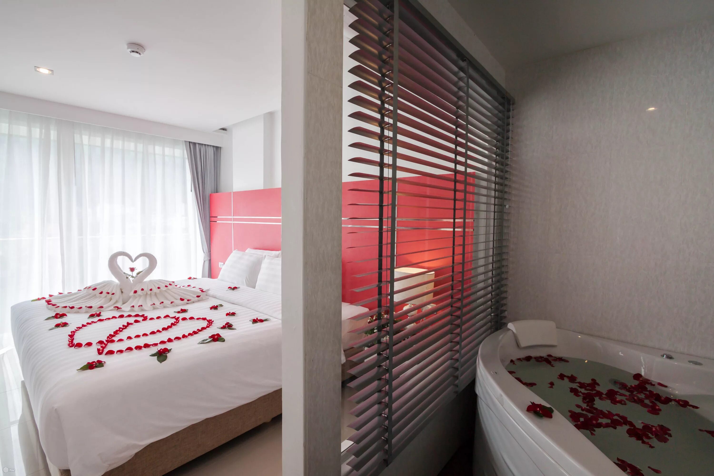 Patong diamond hotel 3 пхукет. Patong diamond hotel 3 пхукет. отели рядом с отелем шарая бутик. холидей три. Patong diamond hotel 3 пхукет.