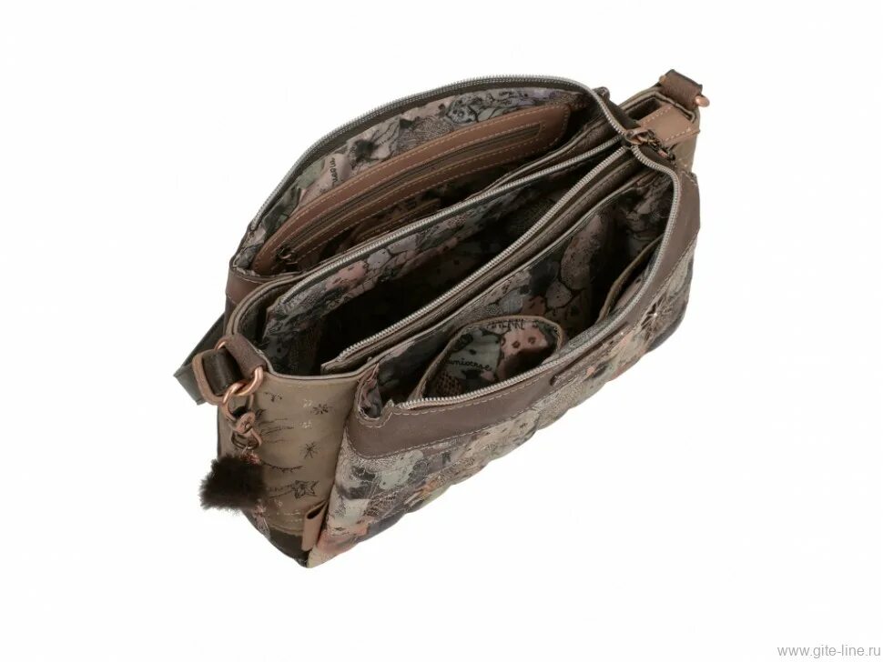 Игра spore 3. Спора сумка 3 буквы. Сумки с тремя буквами. Сумка мухомор braccialini. Сумка 3д модель.